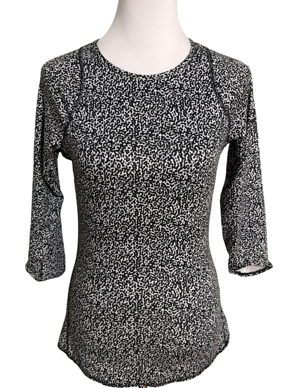 Nike Black White Short Sleeve Patterned Tee